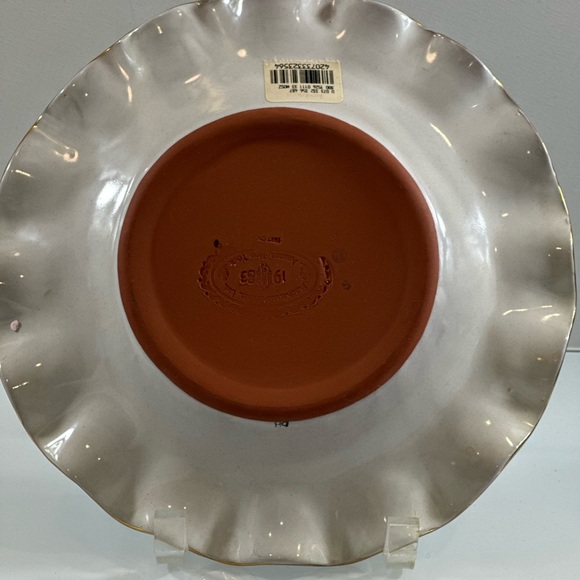 MacKenzie Childs Set of four Honeymoon  Luncheon plates ruffled  9" wide - Picture 8 of 8